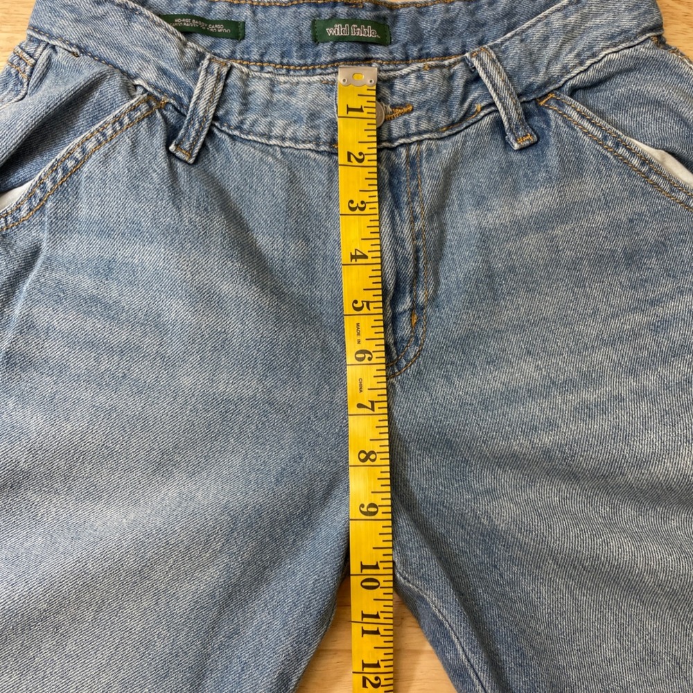 Wild Fable Womens Mid-Rise Baggy Cargo Jeans Blue Denim Size 2R Wide Leg Utility - Picture 13 of 14